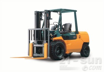 丰田7FD35-45内燃平衡重式叉车