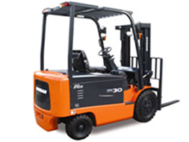 斗山B30Se电动叉车