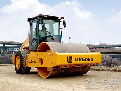 柳工CLG620A单钢轮压路机高清图