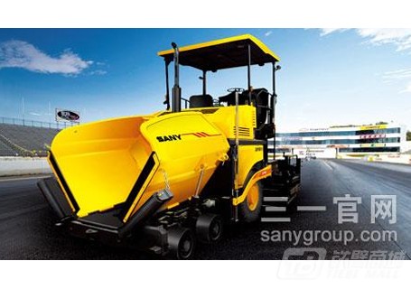 三一SAP100T-5轮式摊铺机高清图