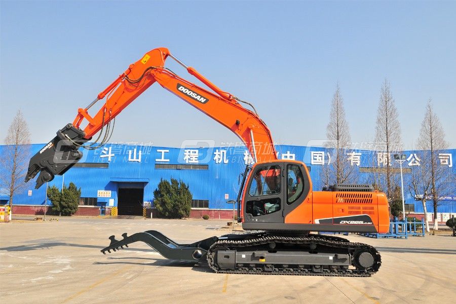 斗山DX225CD-9C汽车拆解机